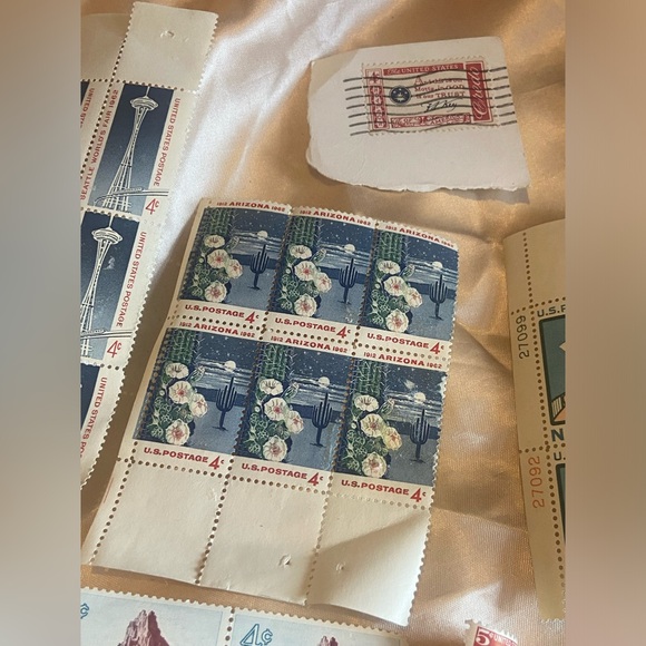 Vintage Stamps Collection Bundle Lot - Picture 8 of 11